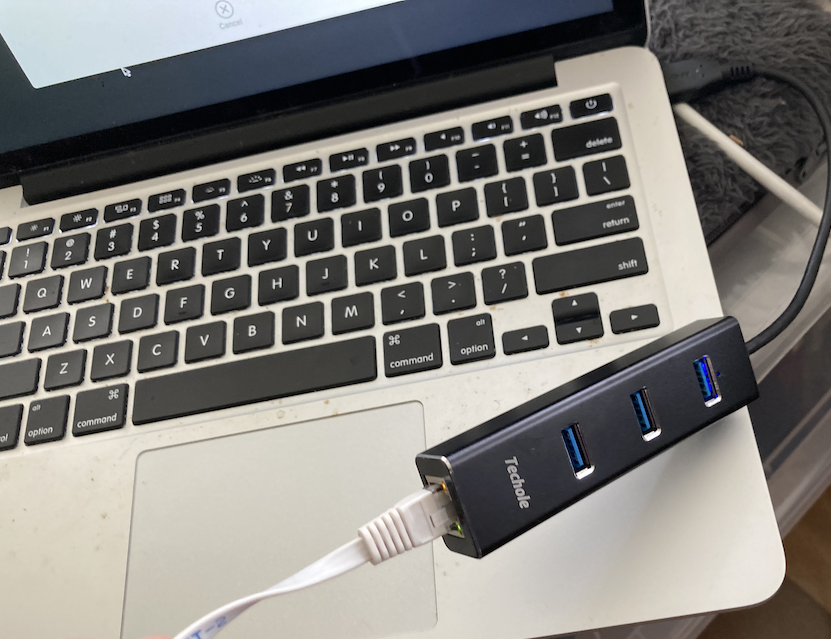 MacBookUSBCATcable